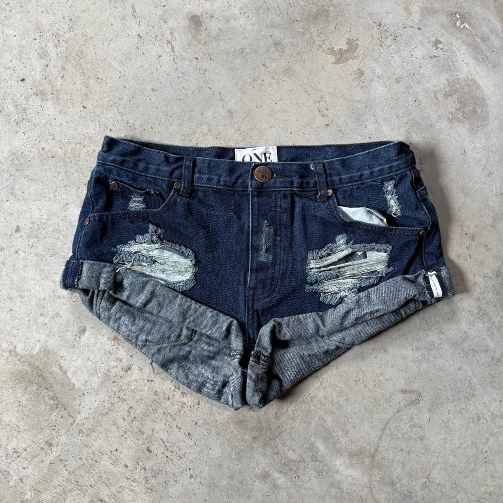 One Teaspoon Dark Blue Distressed Jean Shorts Size 28